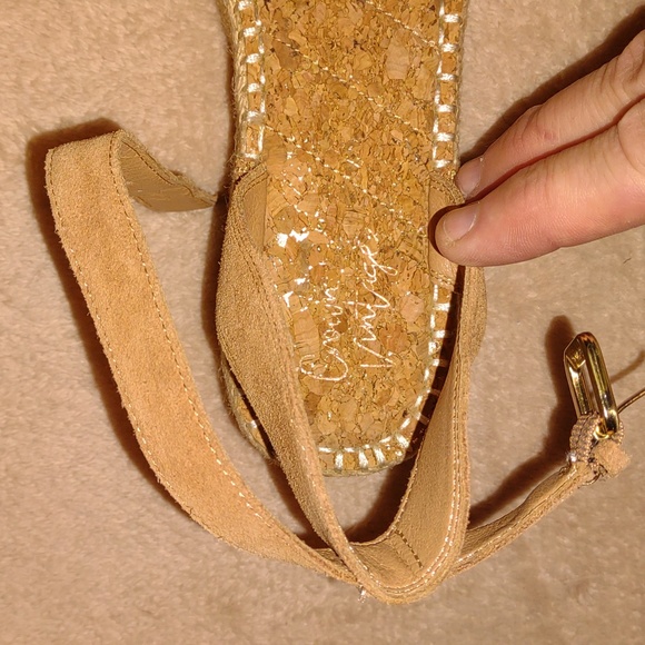 ๐ฃCROWN VINTAGE Fentisa Espadrille in Warmest Buff๐ป Cool beans Sandals - Picture 8 of 8